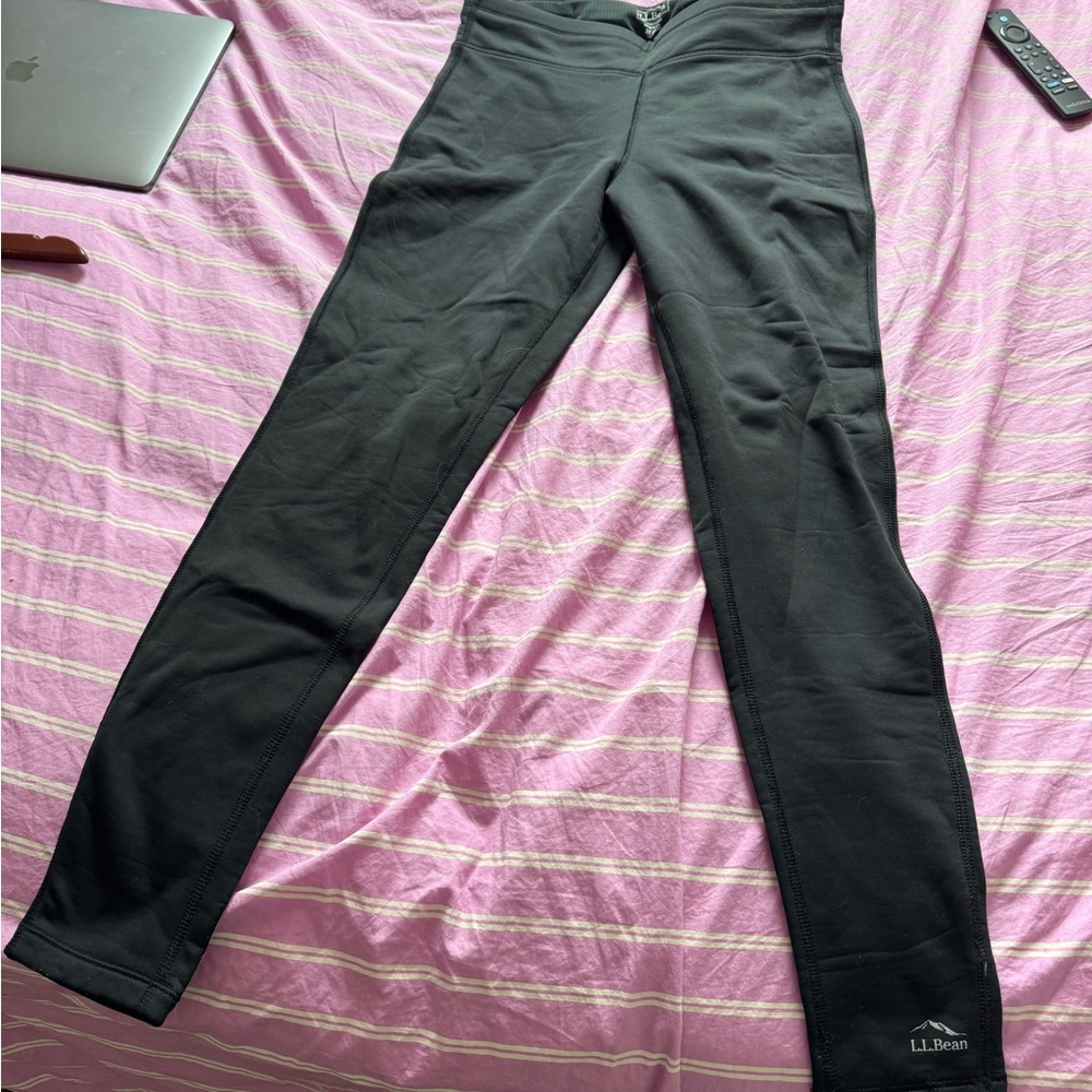 L.L. Bean Black Fleece Lined Leggings Medium